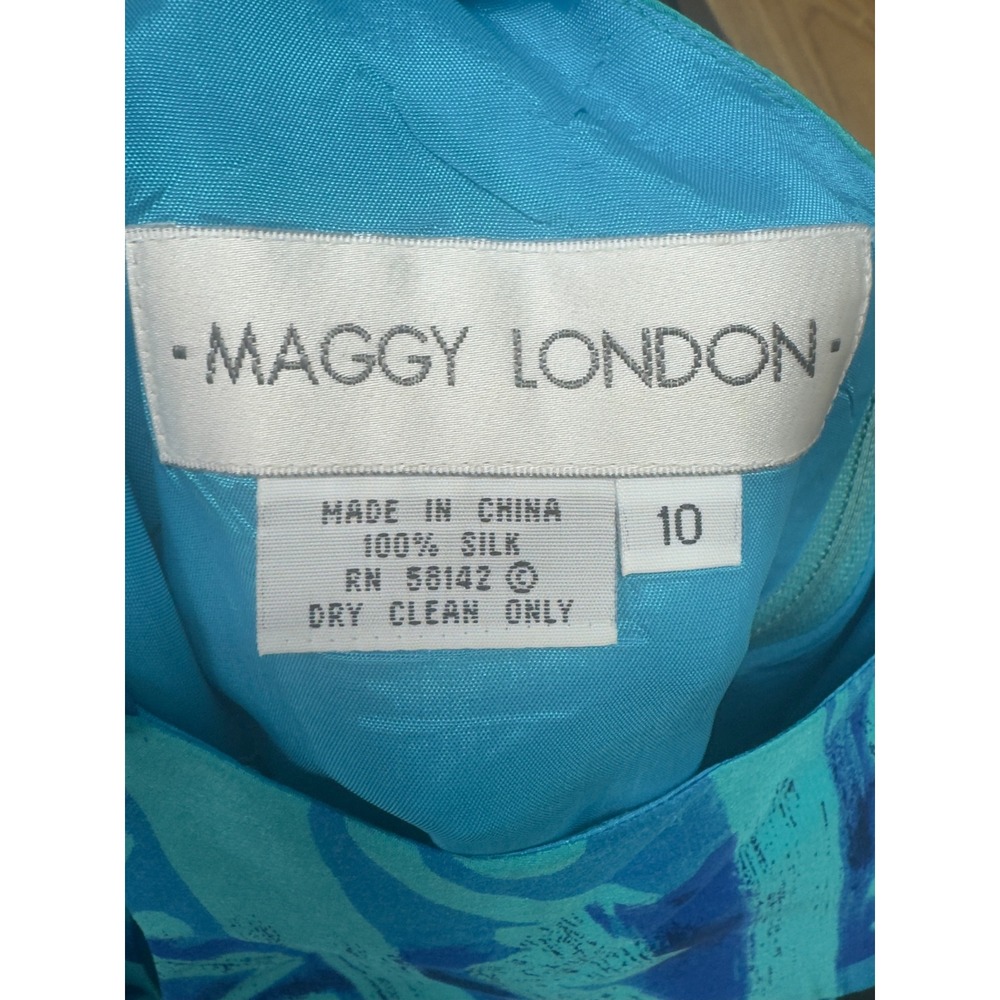 Maggy London Geometric Print Silk Sheath Dress Womens 10 Teal Blue Office - Picture 9 of 9